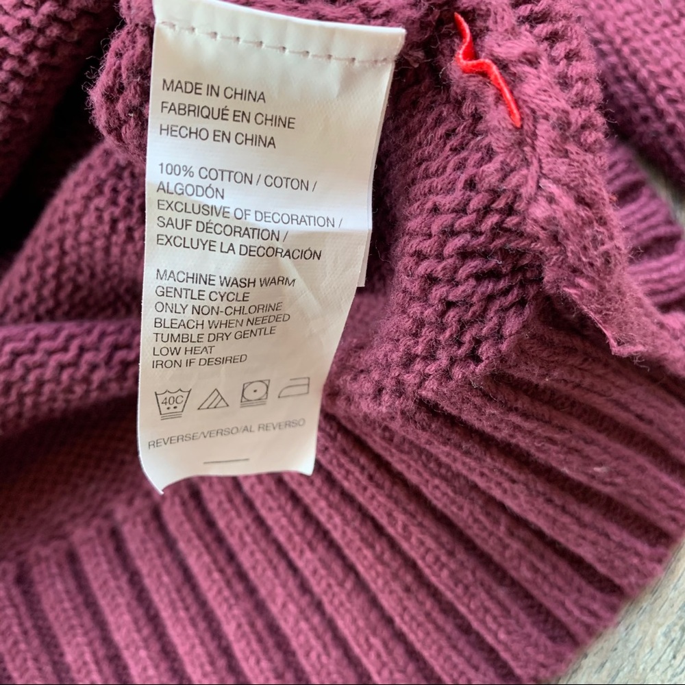 Men’s Izod Sweater - Picture 3 of 6